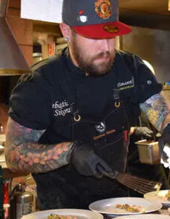 Chef de Cuisine Sebastian Sikora